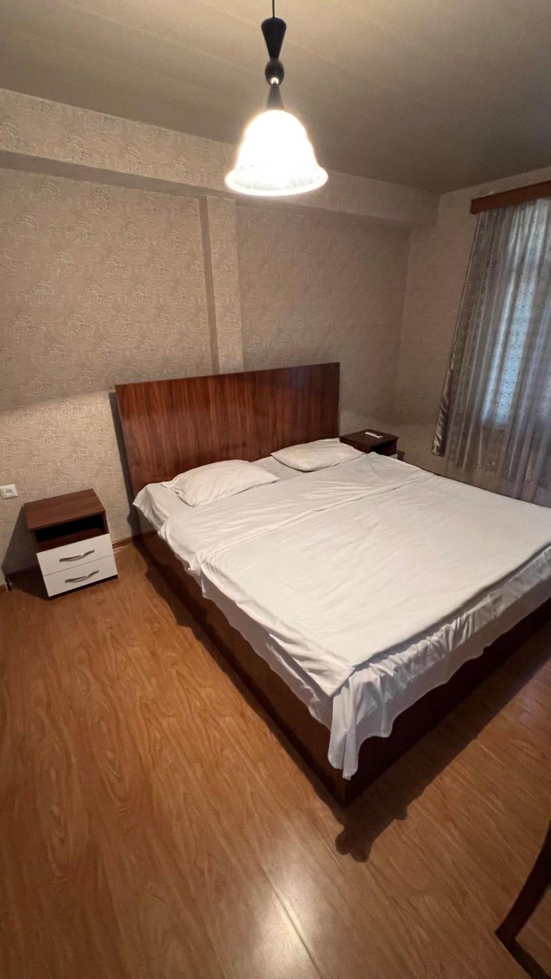 Marco Polo Hotel Koetaisi Buitenkant foto