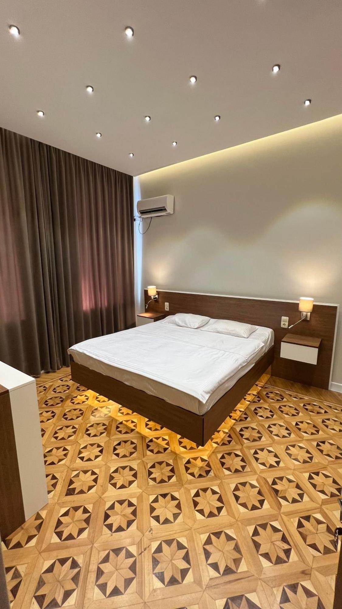 Marco Polo Hotel Koetaisi Kamer foto